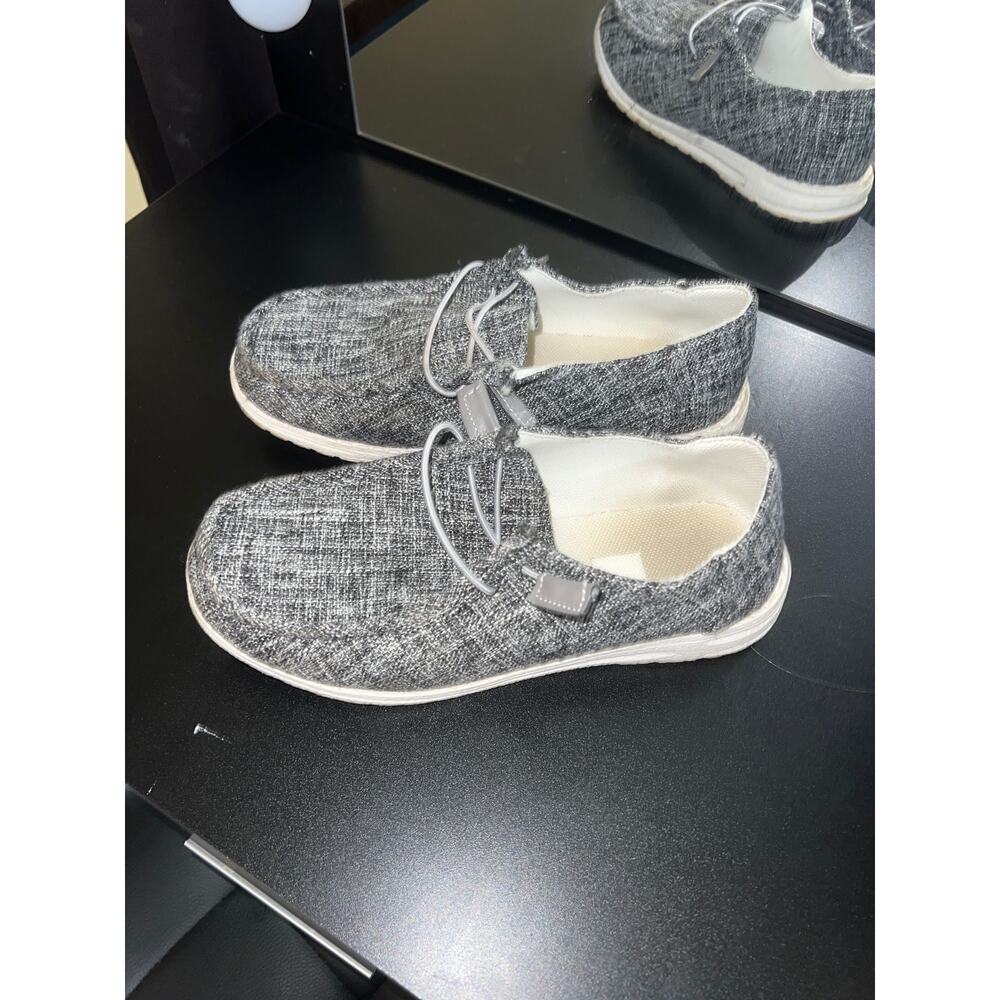 Size 6.5 Women’s shoes